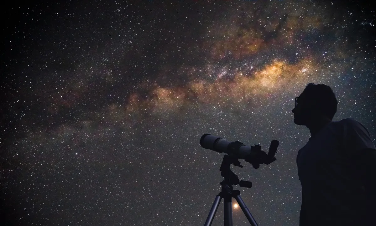 How to spend your first night with a telescope. Credit: m-gucci / Getty Images