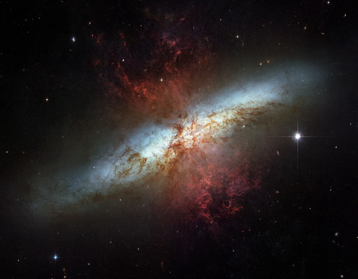 The Cigar Galaxy M82, as seen by the Hubble Space Telescope. Credit: NASA, ESA and the Hubble Heritage Team (STScI/AURA). Acknowledgment: J. Gallagher (University of Wisconsin), M. Mountain (STScI) and P. Puxley (NSF).