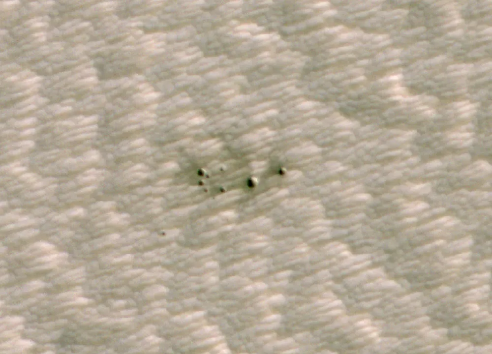 Martian craters found using artificial intelligence MARS RECONNAISSANCE ORBITER, 1 OCTOBER 2020 CREDIT NASA/JPL-Caltech/MSSS