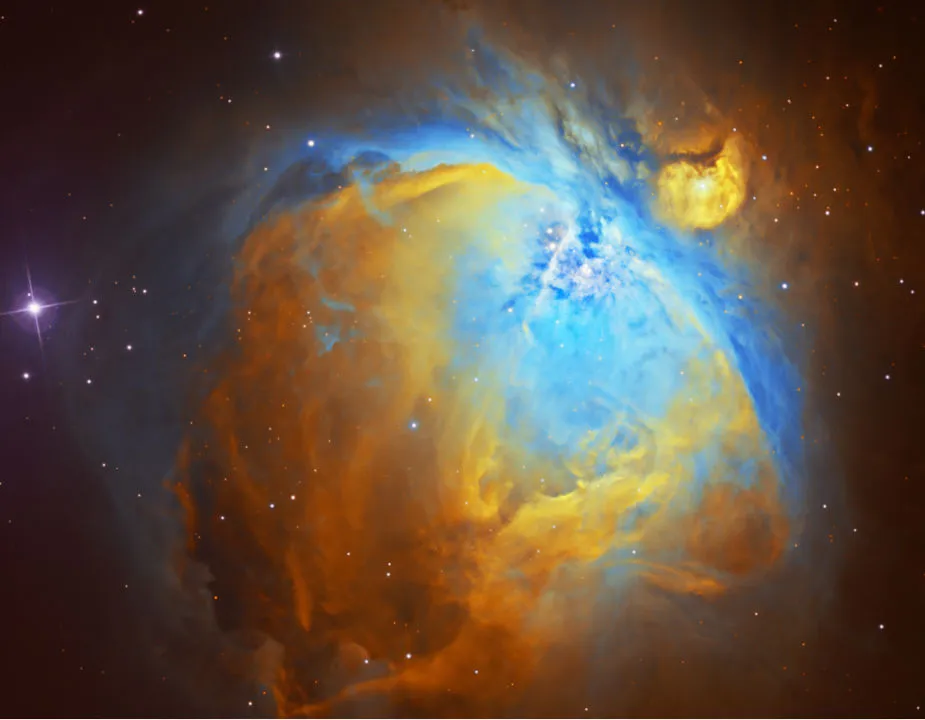 M42 The Orion Nebula Steve Komarek, Carlton, Nottingham, 11 and 22 November 2020. Equipment: Atik 490EX camera, Sky-Watcher Quattro-8CF Newtonian, Sky-Watcher EQ6-R Pro mount