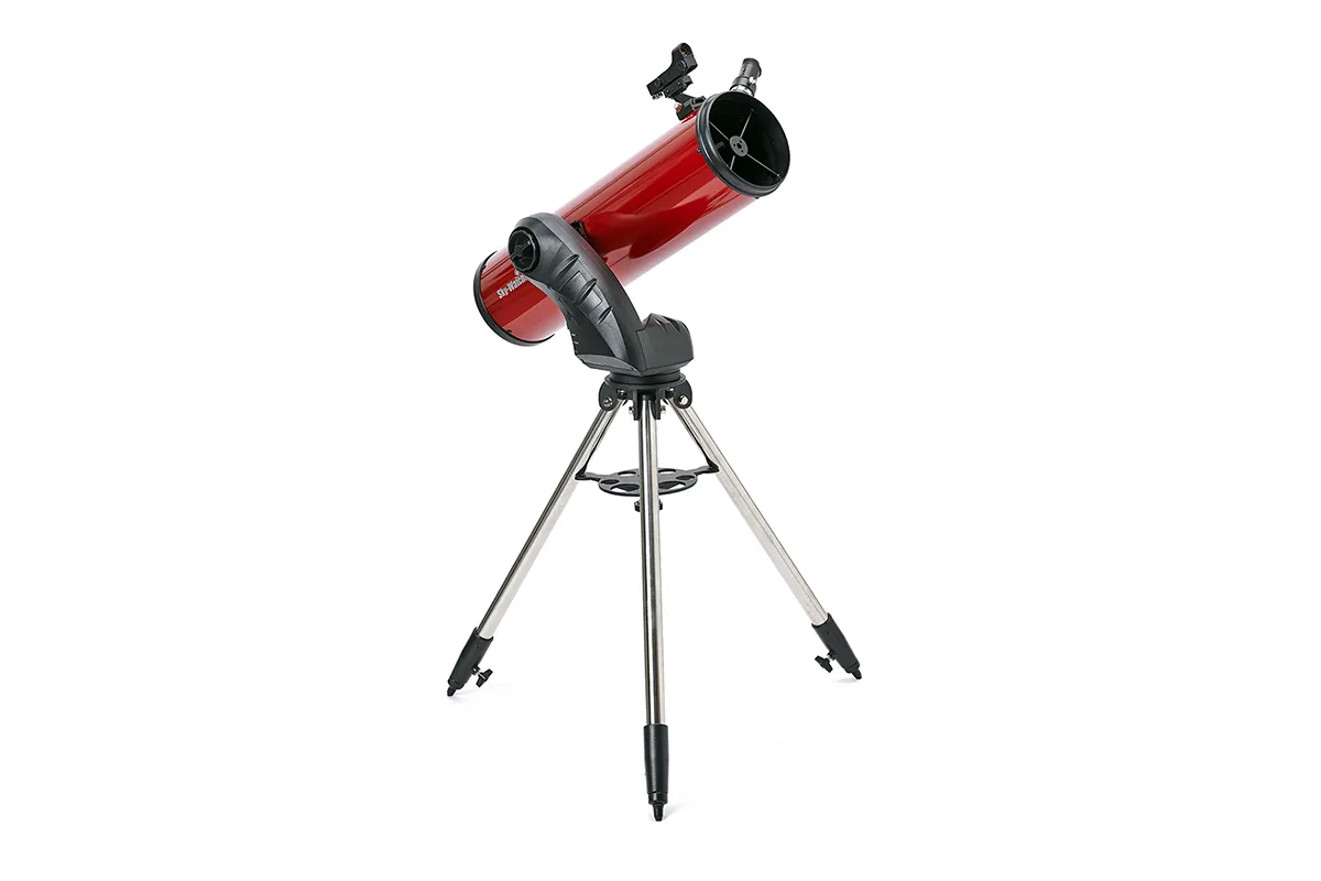 Sky-Watcher Star Discovery P150i Wi-Fi telescope. One of the best telesopes for beginners who want to be able to control what they see with a smartphone app