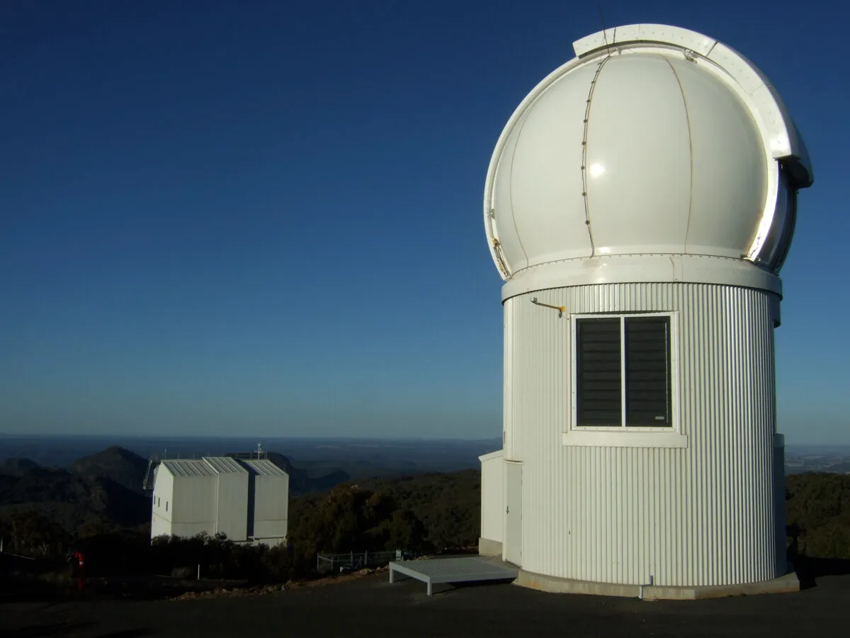 The SkyMapper telescope at Siding Spring Observatory. Credit: Iridia / Wiki