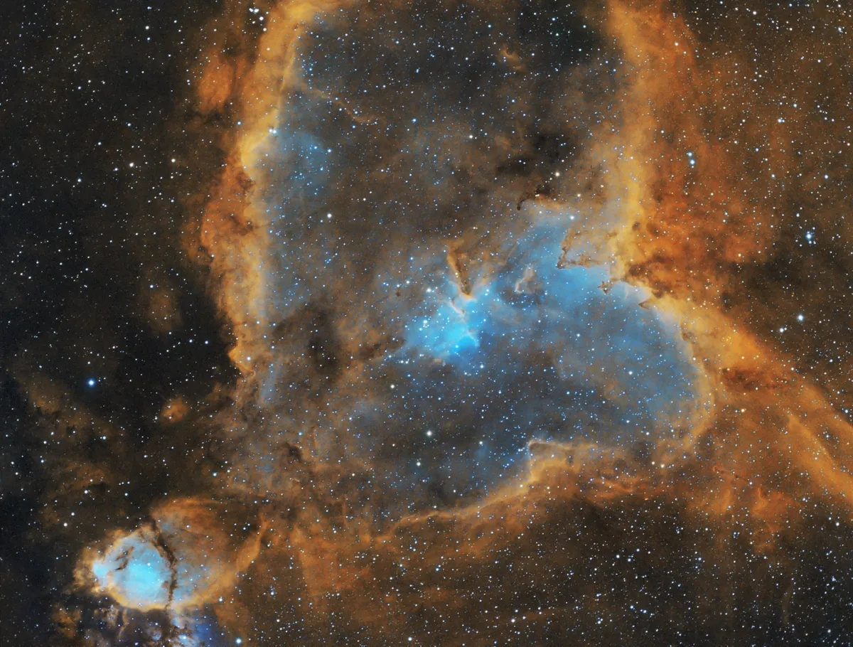 The Heart Nebula Russel Carr, Hemel Hempstead Hertfordshire, 5–17 April 2021 Equipment: QHY 9 mono CCD camera, Sky-Watcher Evostar 80ED DS-Pro refractor, Sky-Watcher HEQ5 Pro mount