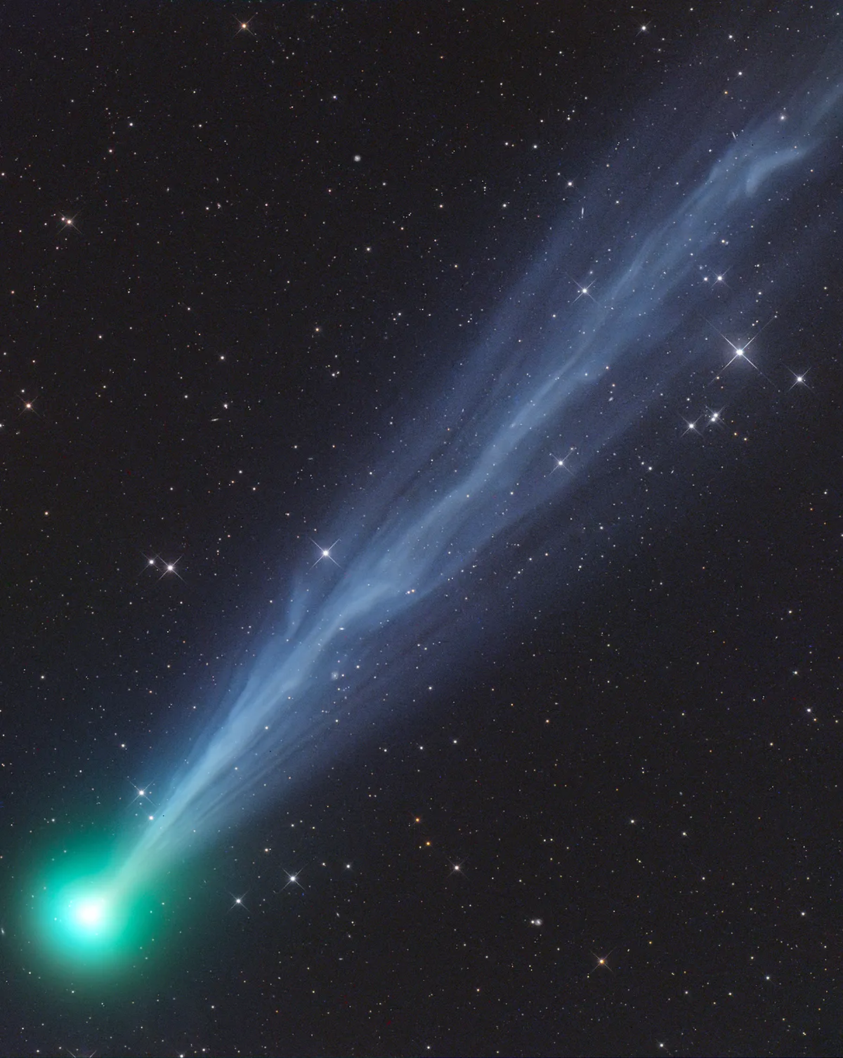 The Exceptionally Active Ion Tail of Comet 2020F8 SWAN © Gerald Rhemann (Austria), Tivoli Farm, Khomas, Namibia, 1 May 2020. Equipment: ASA Astrograph 12
