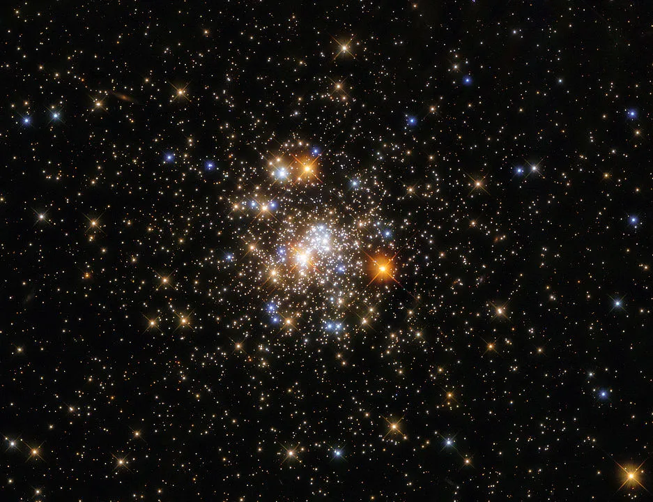 Globular cluster NGC 6717 HUBBLE SPACE TELESCOPE, 6 SEPTEMBER 2021 Image credit: ESA/Hubble and NASA, A. Sarajedini