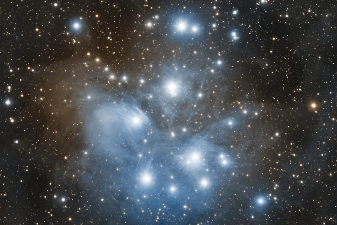 The Pleiades Matthew Shutter, Tring, Buckinghamshire, 2 November 2021 Equipment: ZWO ASI1600MM Pro camera, William Optics Zenithstar 73 apo refractor, iOptron GEM28 mount