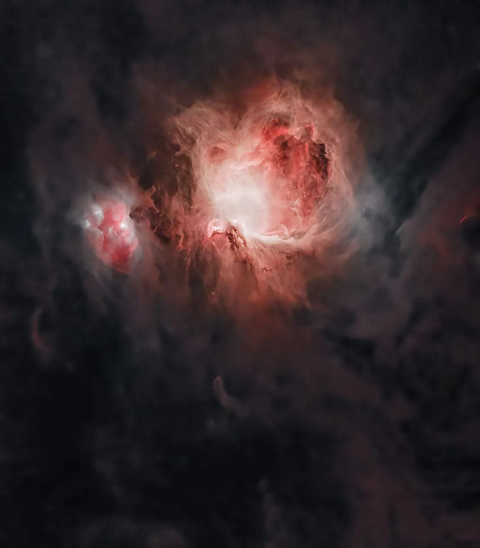 The Orion Nebula Danny Lee, Folkestone, Kent, 7 November 2021 Equipment: ZWO ASI2600MC Pro camera, William Optics Redcat 51 refractor, Sky-Watcher EQ5 Pro mount