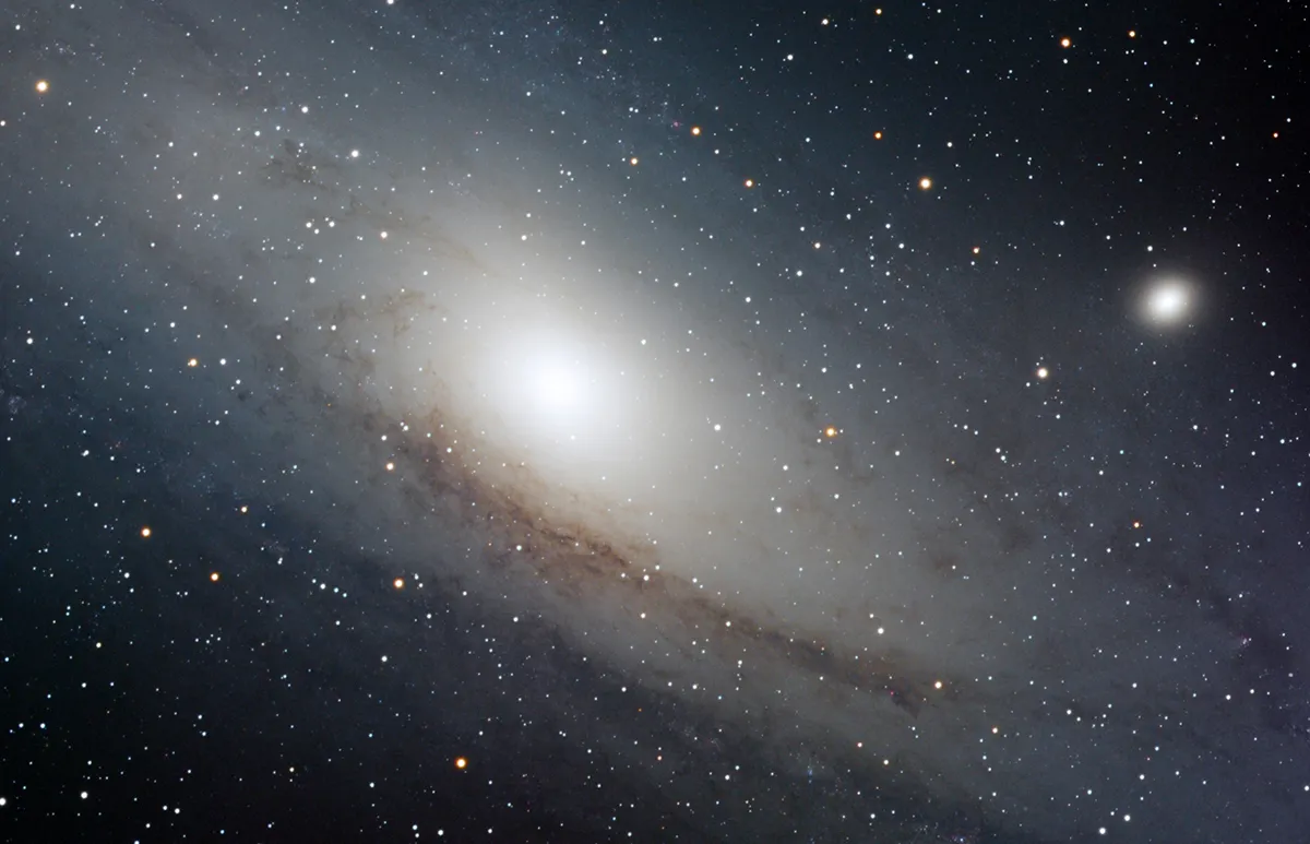 A cropped image of M31, taken with the AA24CFX camera and a Sky-Watcher Esprit 150ED refractor, using 3 hours of 10’ and 15’ exposures