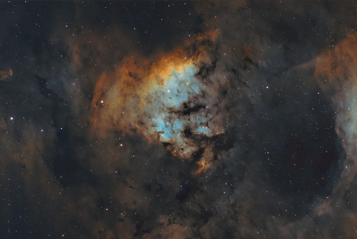 NGC 7822 Nigel Arnold, York, 4, 5, 7 January 2022 Equipment: QHY 268M camera, Sky-Watcher Esprit 100ED refractor, Celestron CGX Mount
