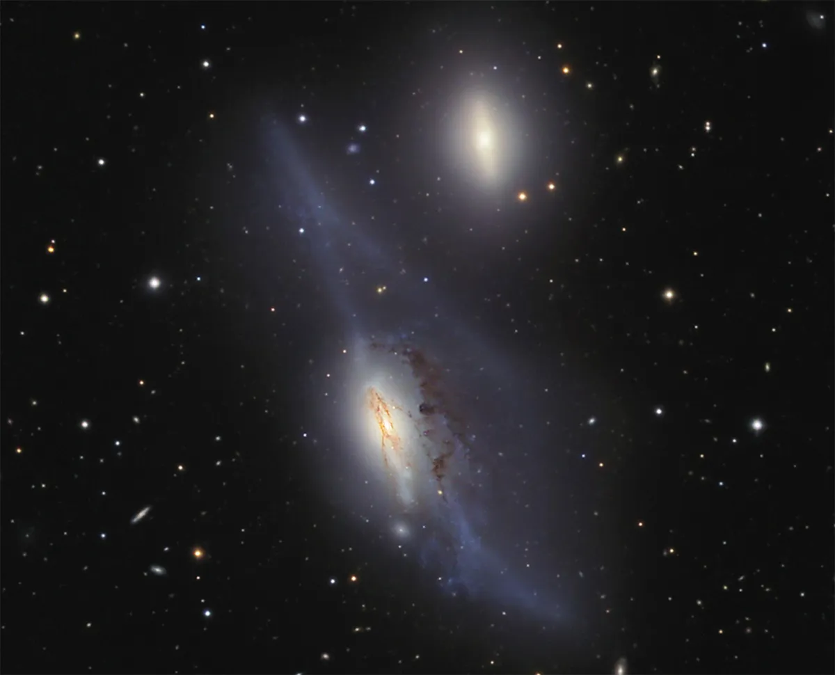 Galaxies NGC 4438 / NGC 4435