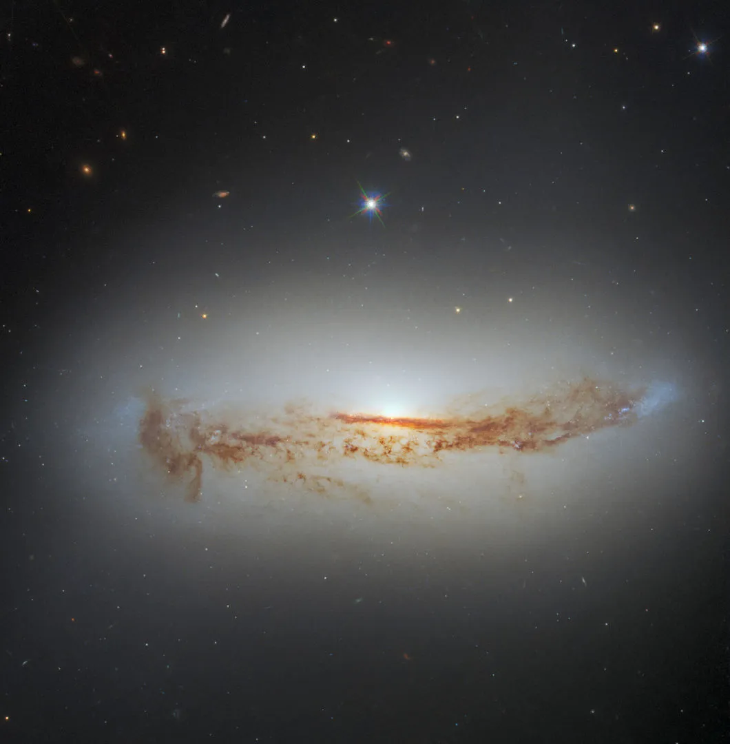 Spiral galaxy NGC 7172 HUBBLE SPACE TELESCOPE, 28 MARCH 2022 IMAGE CREDIT: ESA/Hubble & NASA, D. J. Rosario, A. Barth; Acknowledgment: L. Shatz