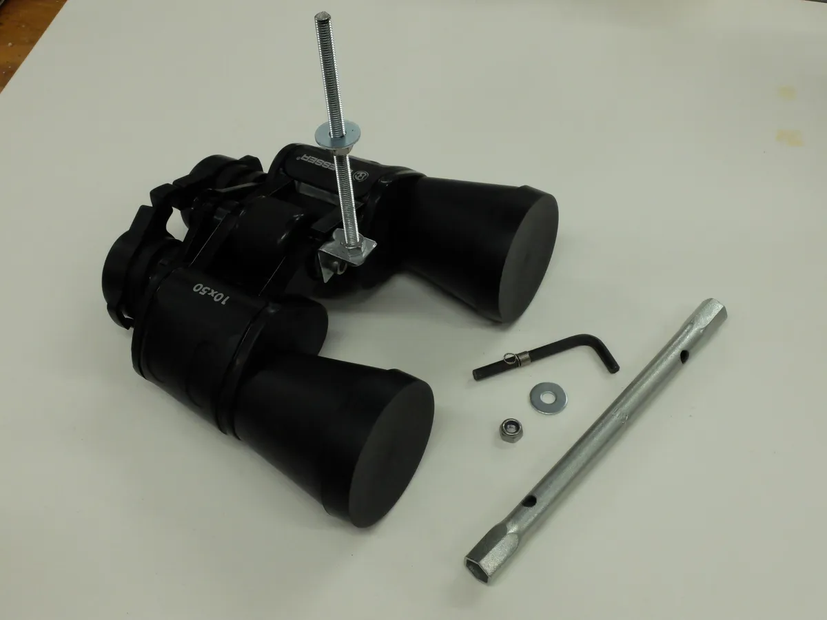 Build your own sunbed binocular mount 10