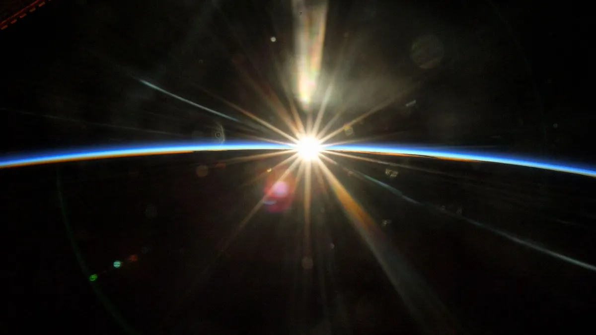 Sun’s rays illuminating Earth’s atmosphere, International Space Station, 16 July 2022 Credit: ESA/Hubble & NASA, W. Keel