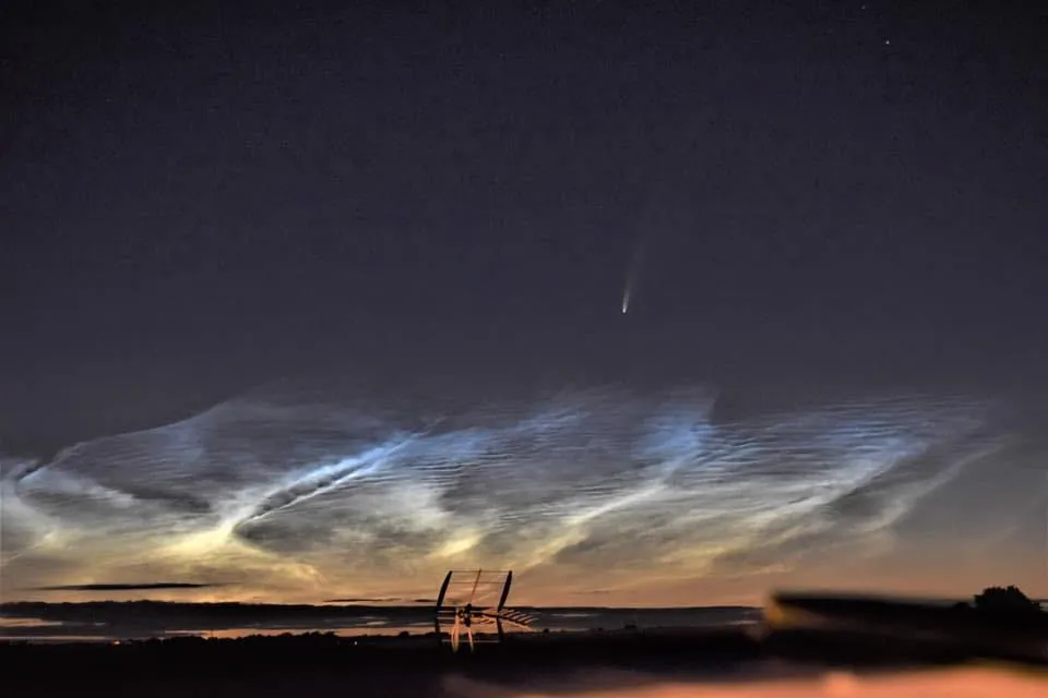 Comet NEOWISE and noctilucent clouds, by Stephen Case, Pembrokeshire, Wales, July 2020. Equipment: Canon EOS 650D DSLR camera. 