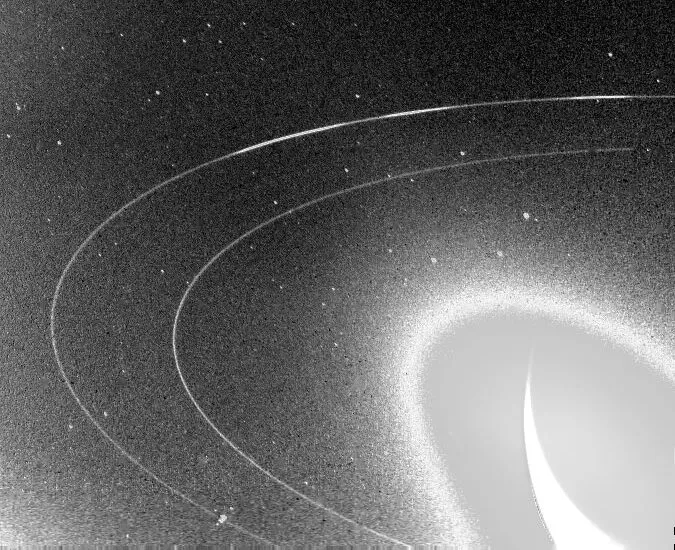 Neptune's rings, as seen by Voyager 2