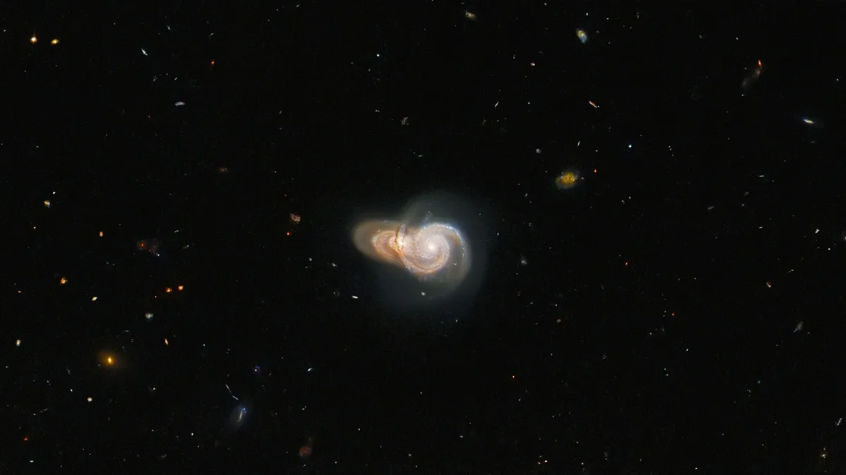 Galaxies overlap Hubble Space Telescope, 9 September 2022 Image credit: ESA/Hubble & NASA, W. Keel