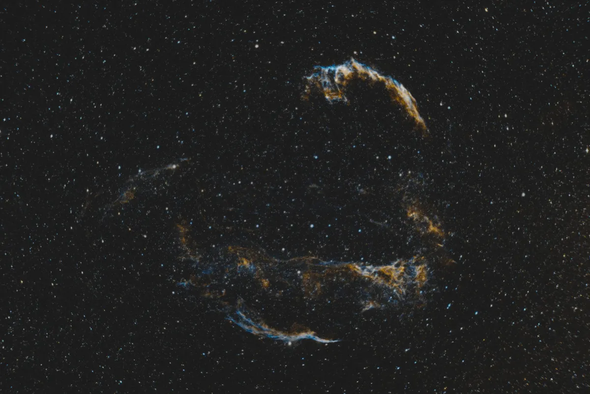 The Veil Nebula Chris Duffy, Wark, Northumberland, UK. August 5 2022 Equipment: ASI183mm Pro camera, vintage 135mm camera lens @F5.6, Skywatcher EQ6 mount