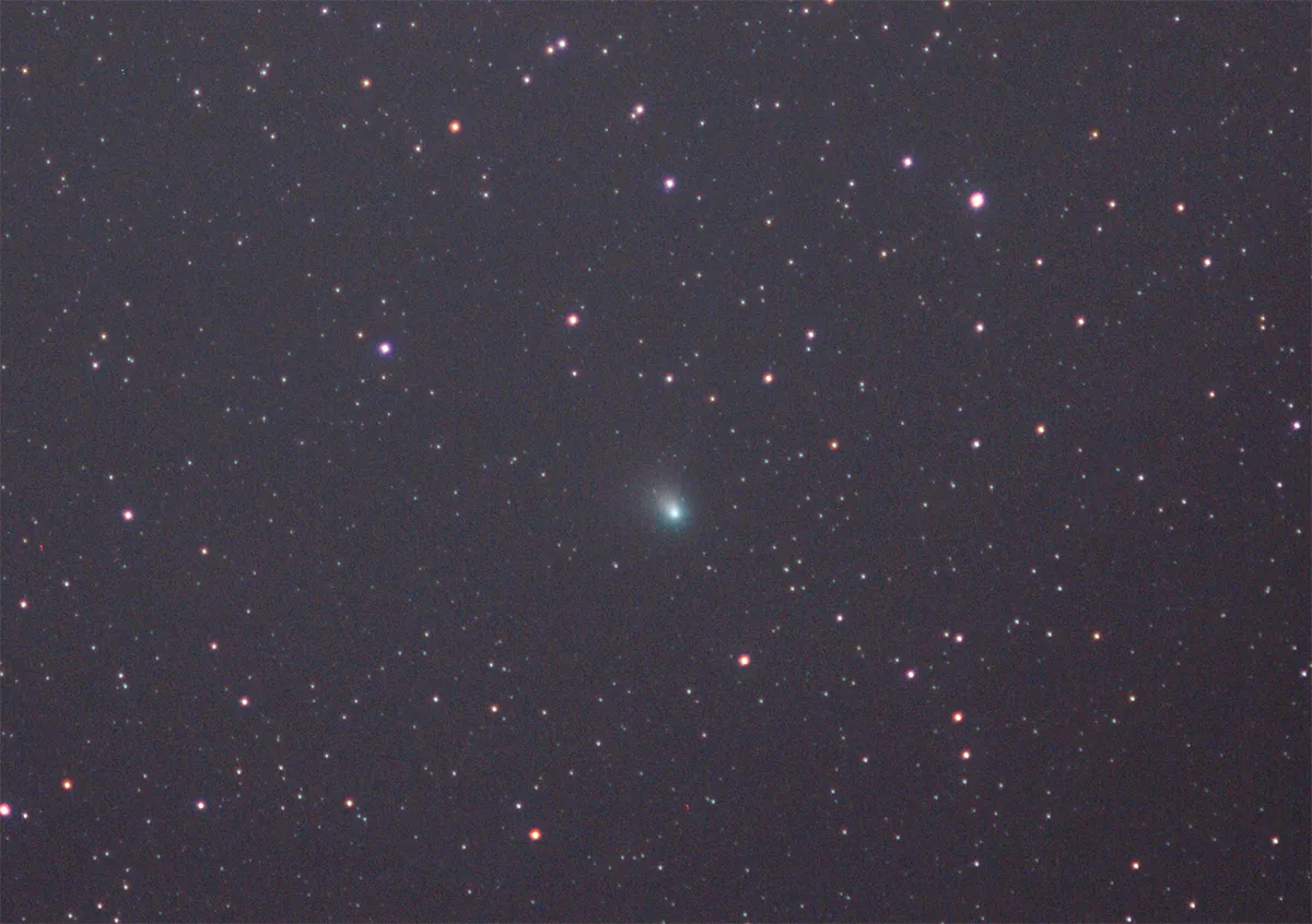 Comet C/2022 E3 ZTF photographed by Stuart Atkinson from Kendall, Cumbria, UK on 2 January 2023 using a Canon EOS 700D DSLR camera on an iOptron Sky Tracker.