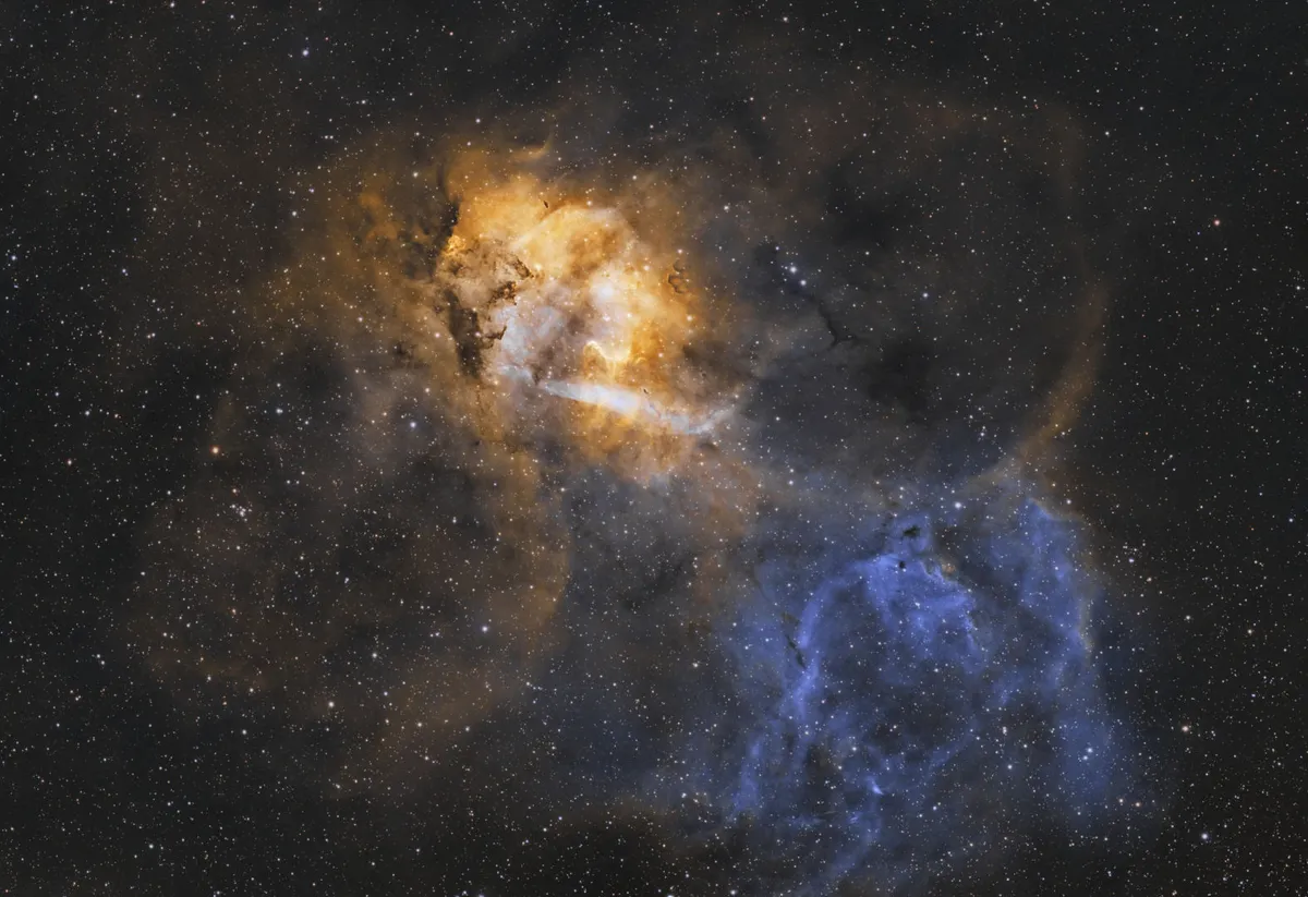 The Lion Nebula Andy Thilo, Soham, Cambridgeshire, 15 December 2022 Equipment: ZWO ASI 294MC Pro camera, Explore Scientific ED102 CF refractor, Sky-Watcher EQ6-R Pro Mount