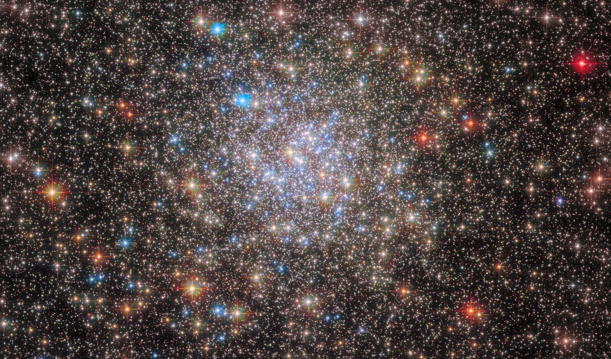 Globular cluster NGC 6355 Hubble Space Telescope, 6 January 2023
