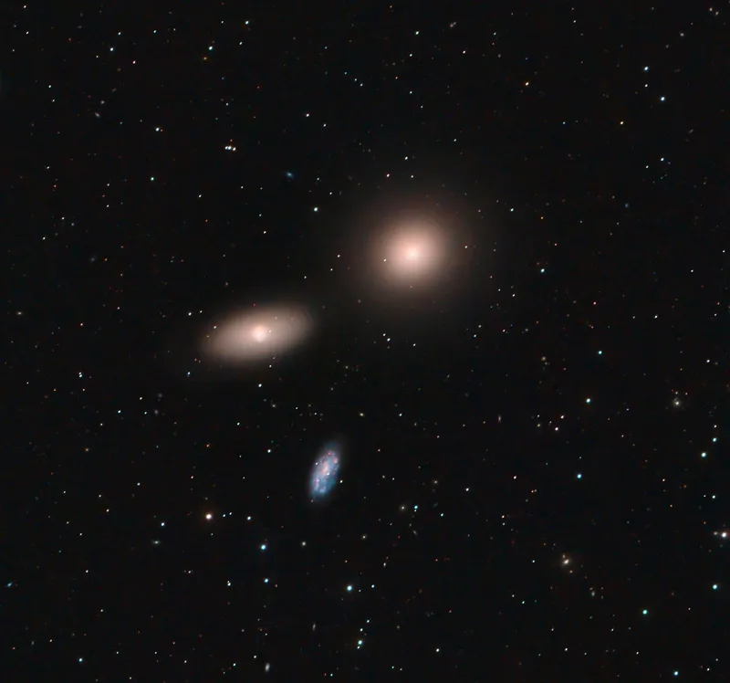 M105, NGC 3384 and NGC 3389 Fernando Oliveira de Menezes, Munhoz, Brazil, 18 March-25 June 2023 Equipment: ZWO ASI600MC Pro colour CMOS camera, Sky-Watcher Esprit 150 ED apo triplet refractor, iOptron CEM20 mount