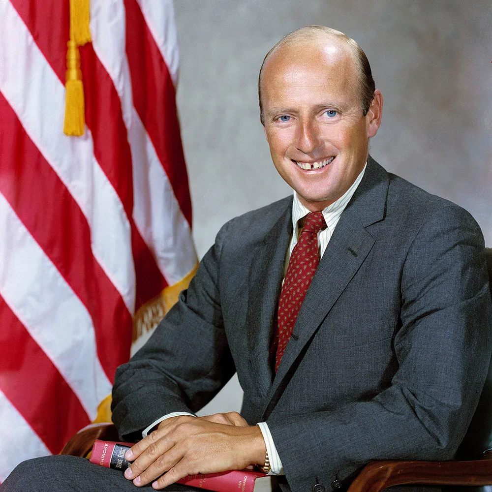 3rd person to walk on the moon pete conrad