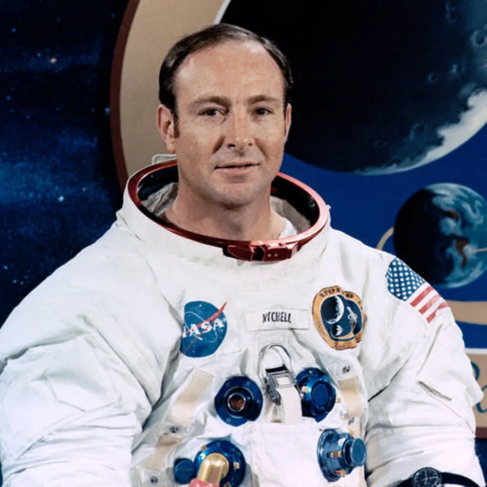 6th person to walk on the moon edgar mitchell