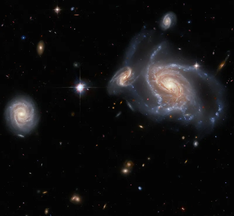 Spiral galaxies IC 1947, LEDA 95415, NGC 1356 and LEDA 467699 Hubble Space Telescope, 25 December 2023 Credit: ESA/Hubble & NASA, J. Dalcanton, Dark Energy Survey/DOE/FNAL/NOIRLab/NSF/AURA. Acknowledgement: L. Shatz