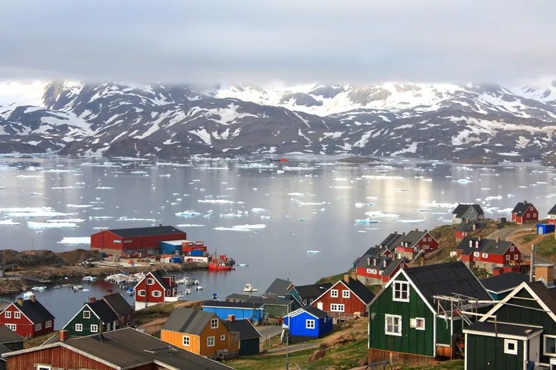 Greenland is the country with the coldest mean temperatures on Earth. Credit: Christine Zenino Travel Photography / Getty Images