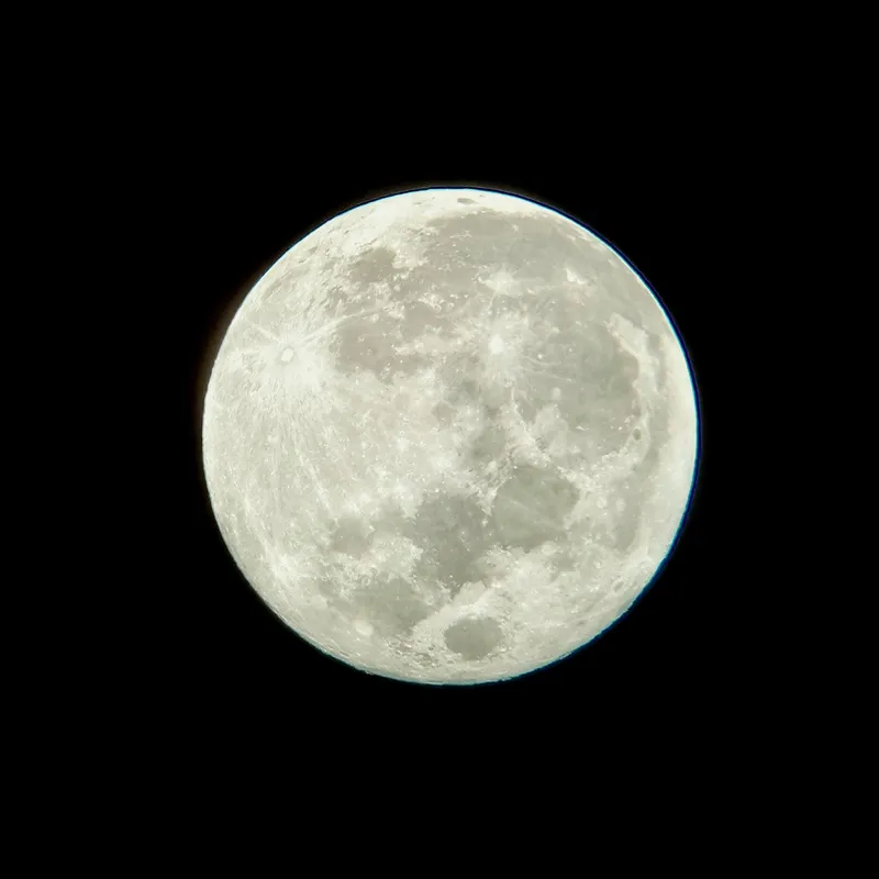 The Moon, shot using the Ursa Major 6-inch Dobsonian with 25mm eyepiece and a smartphone. Credit: Charlotte Daniels