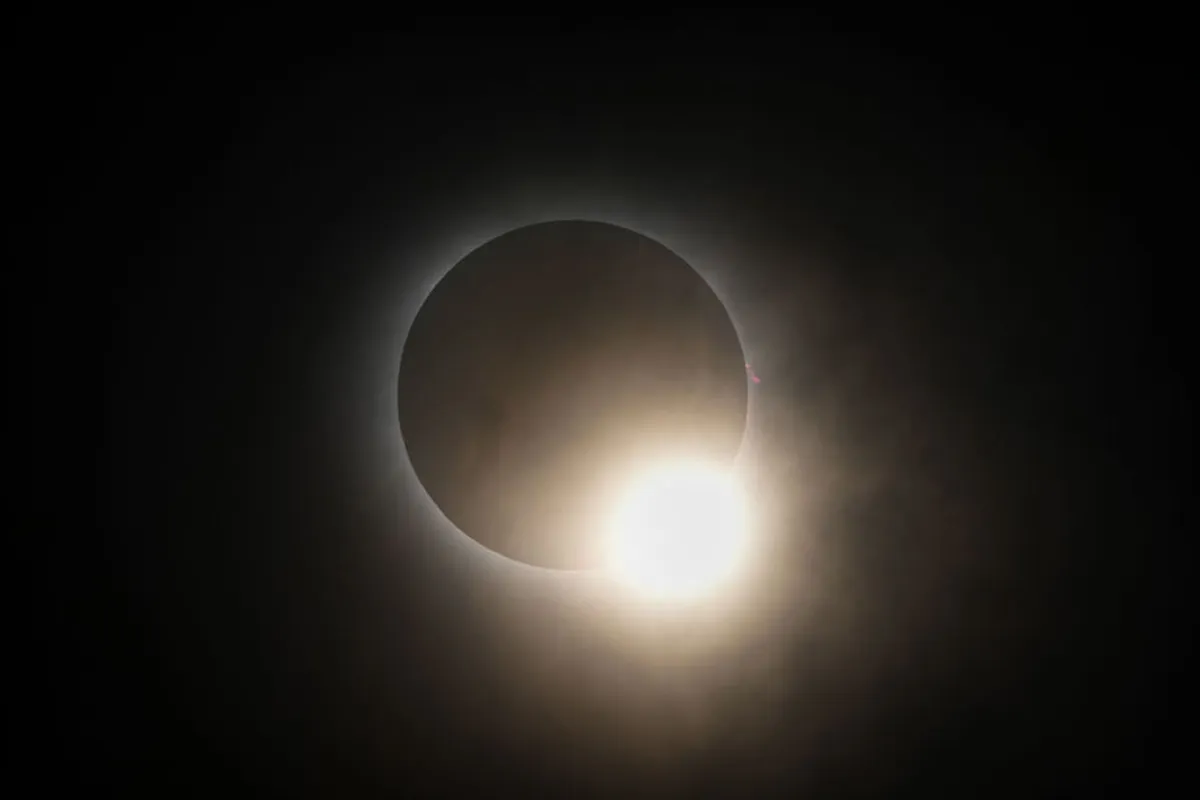 The diamond ring effect is visible as totality ends during the April 8 2024 solar eclipse, Eagle Pass, texas, USA. Crdit: Jon Shapley/Houston Chronicle via Getty Images