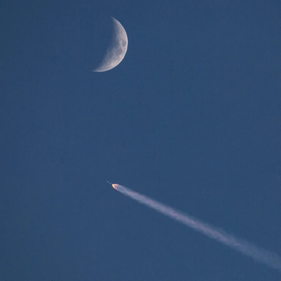 A large section of a Space X rocket is about to smash into the Moon ...