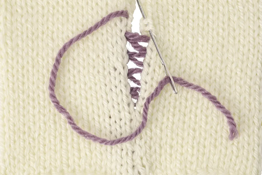Mattress stitch knitting