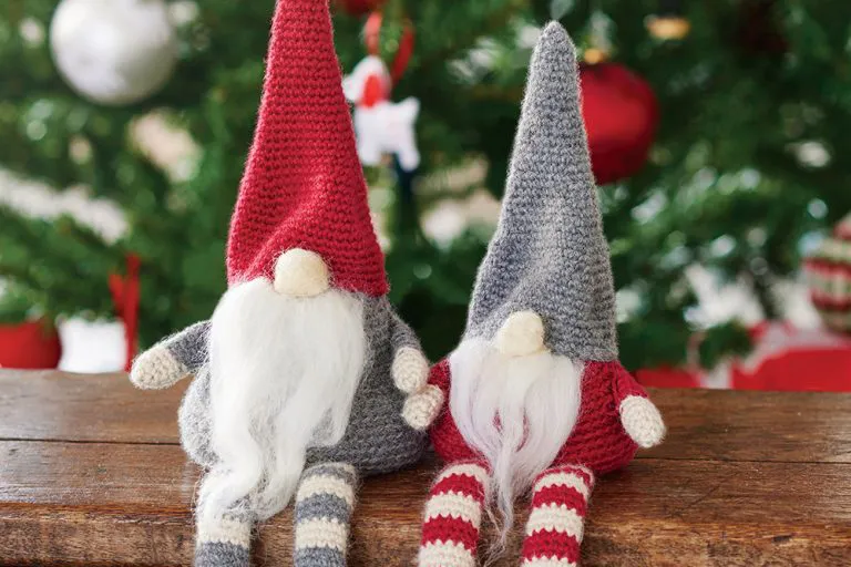 Hannah_Cross_Christmas_Gnomes_Ravelry_Pattern