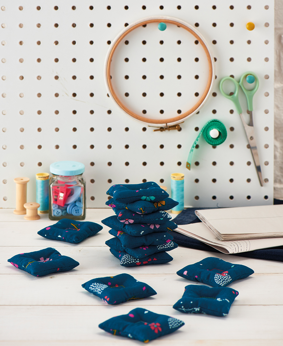 How to Use Pattern Weights - Plus a Tutorial for Sewing Your Own
