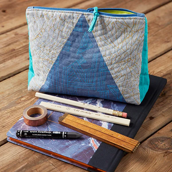 How to sew a quilted travel pouch