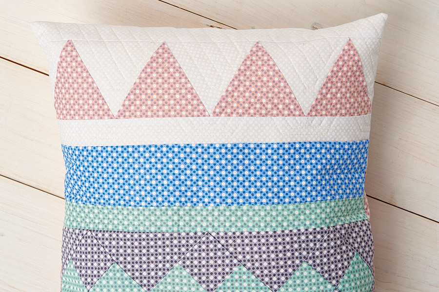 How to sew patchwork by hand for beginners cushion