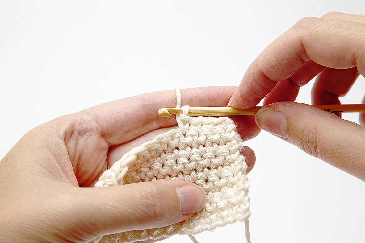 How_to_double_crochet