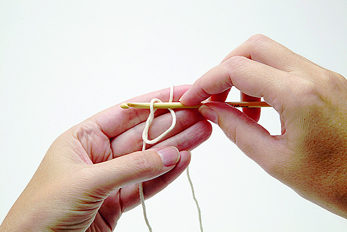How_to_make_a_slipknot_step3- slip knot crochet – slip knot how to