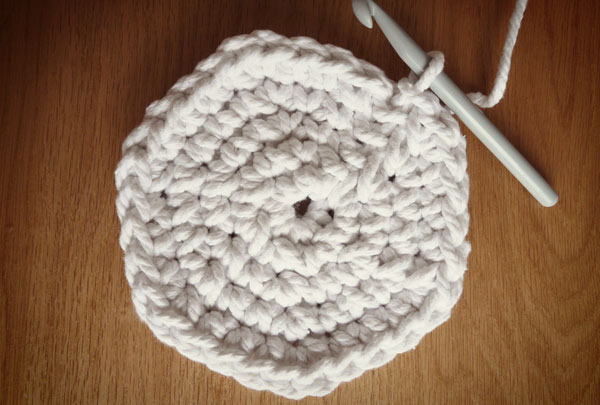 free crochet basket pattern step 6
