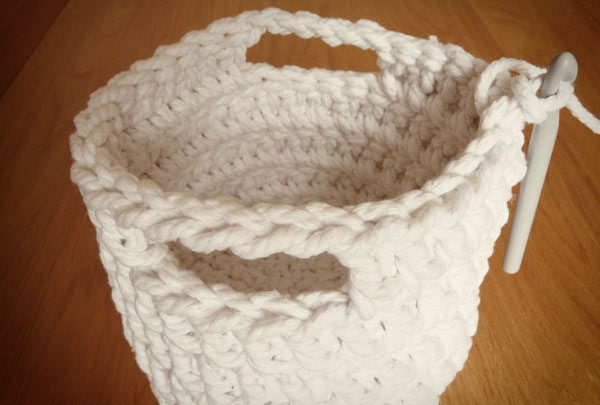 free crochet basket pattern step 9