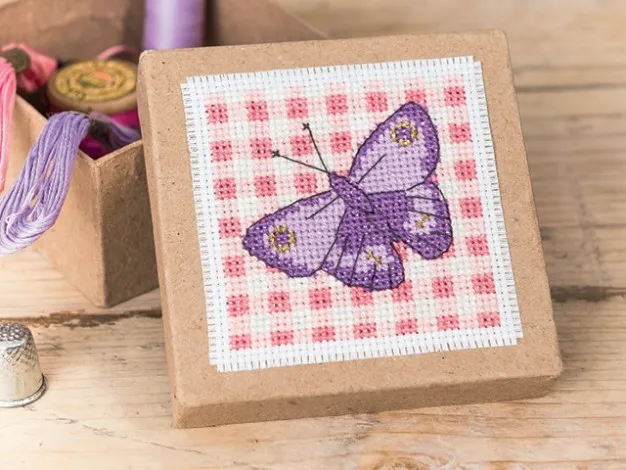 Free butterfly cross stitch pattern
