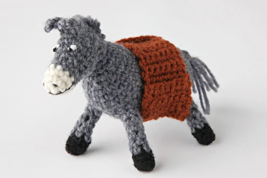 Free_Crochet_Donkey_Pattern