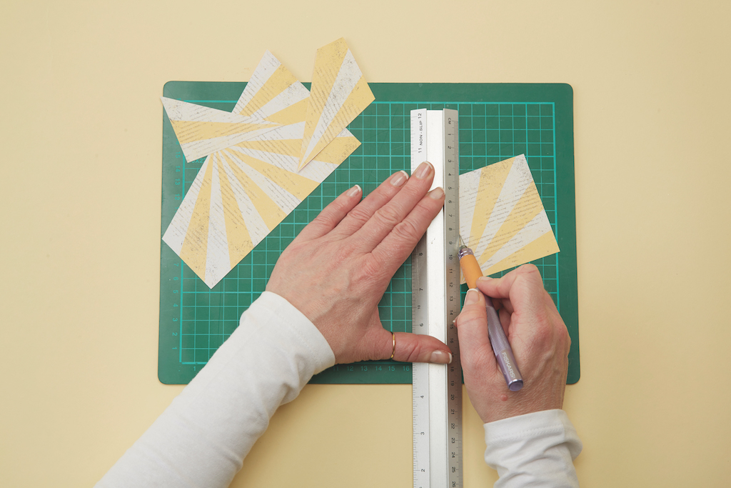 How-to-make-a-starburst-card-step-2