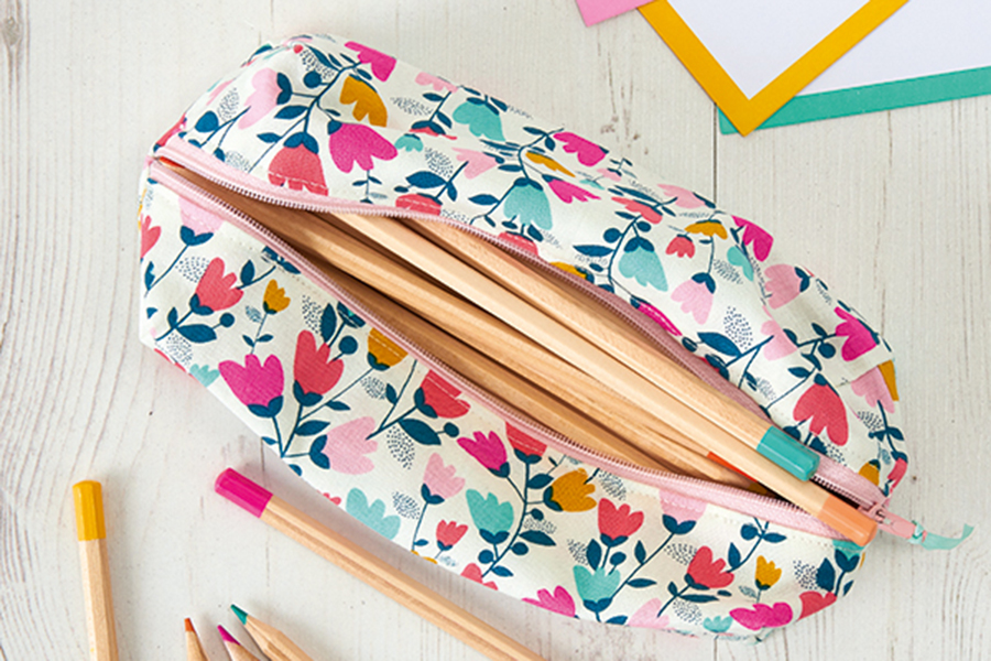 How to sew a pencil case