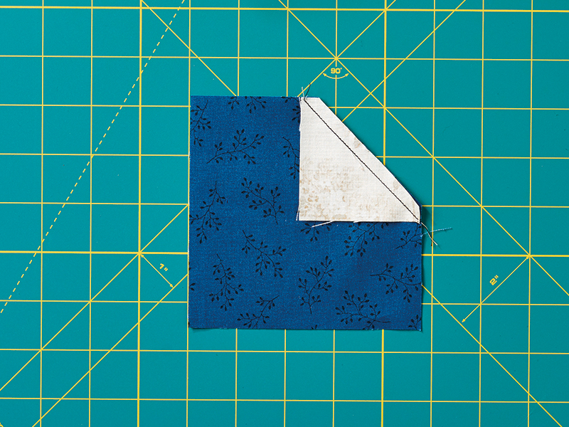 How to use a patchwork corner tool step 5