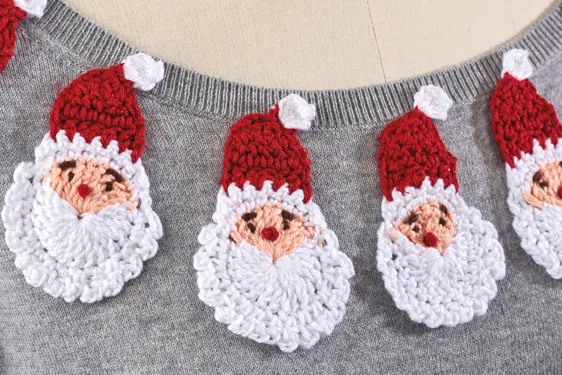 Free crochet Santa Face pattern - Christmas crochet motif