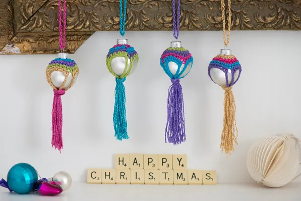 Free Crochet Christmas Bauble Pattern