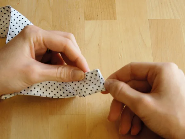 How to sew a chic headband step 5