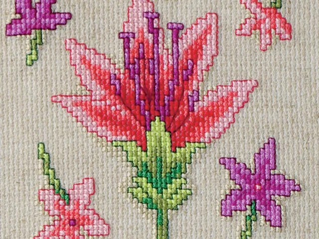 Free pressed petals cross stitch pattern